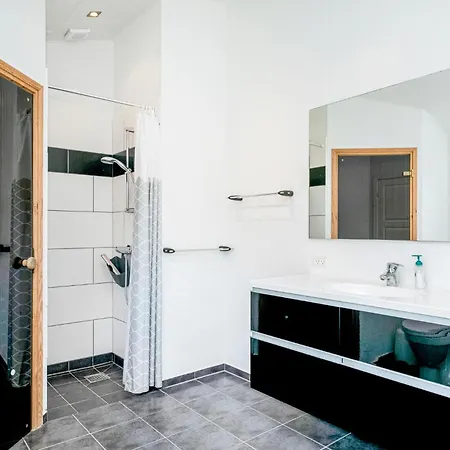 Gorgeous Home In Lokken With Kitchen Дом отдыха