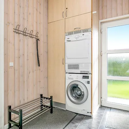 Gorgeous Home In Lokken With Kitchen *